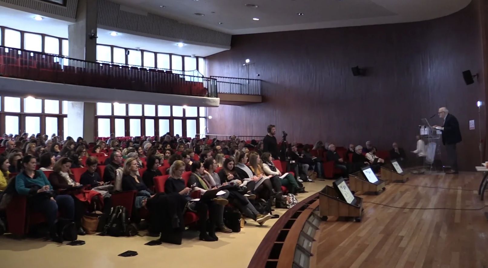  [VIDEO]  Retour en images sur la conférence d'ouverture de l'année de la science