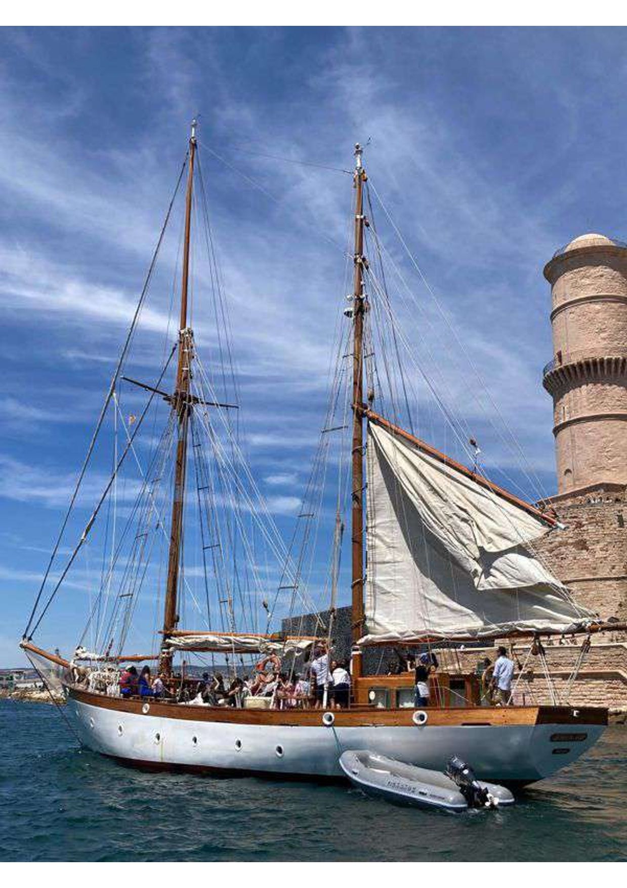 Tous différents, tous dans le même bateau !